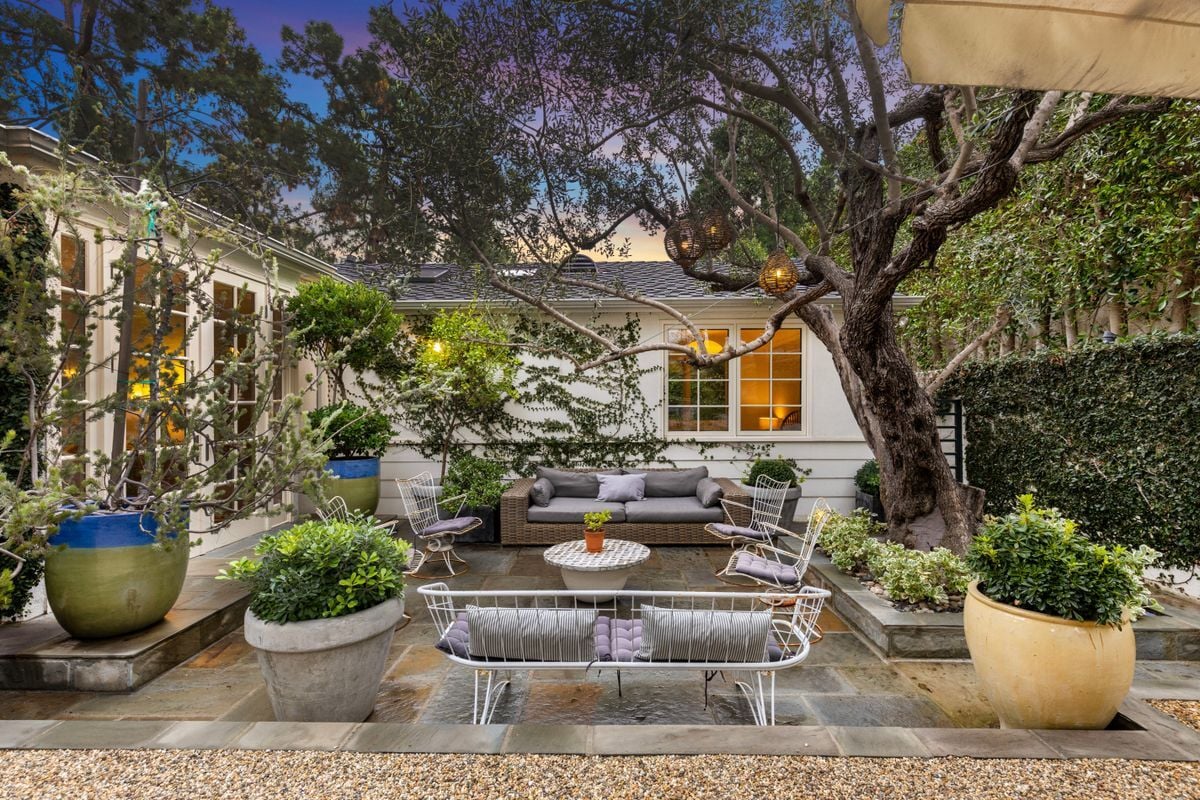 Building Photo - 163 Acari Dr