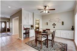 Building Photo - 12618 Misty Valley Dr