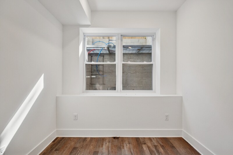 Building Photo - 3345 N 19th St