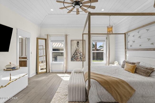 Building Photo - 407 Petrel St