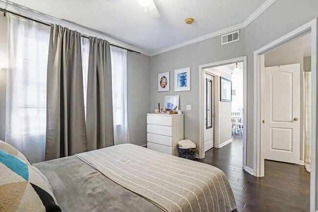 Building Photo - 800 Peachtree St NE