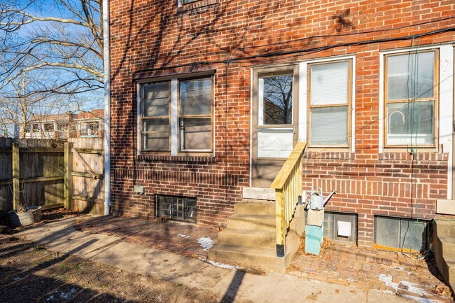 Building Photo - 93 Wilber Ave