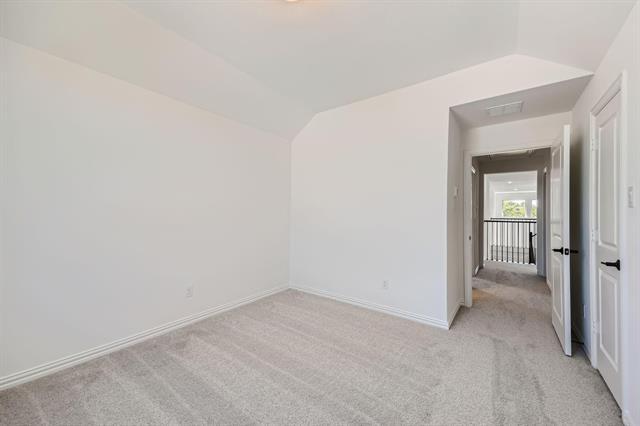 Building Photo - 620 Florence Trl