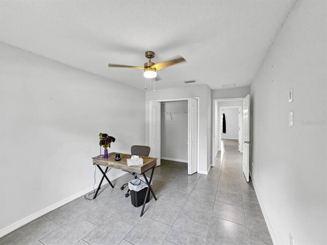 Building Photo - 8014 N 13th St