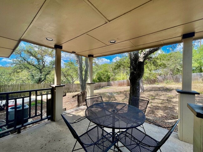 Building Photo - Updated Home w/ 2 Car Garage, Backyard and...