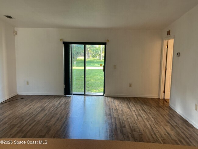 Building Photo - 376 Americana Blvd NE