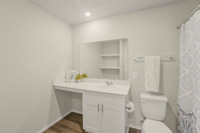 Building Photo - 21610 Desert Lilly Rd