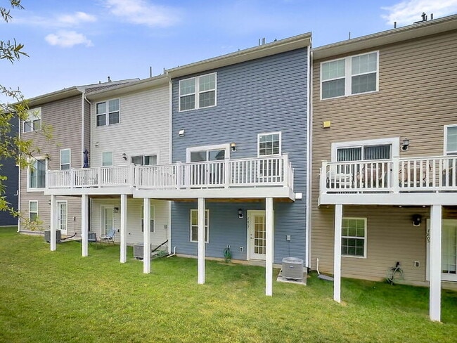 Building Photo - 7807 Petigru Rd