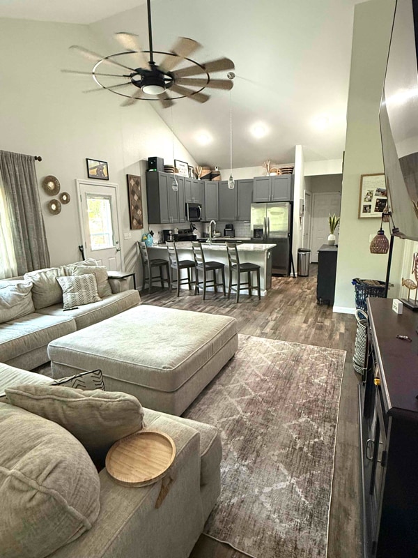 Building Photo - 23 Lance Ln