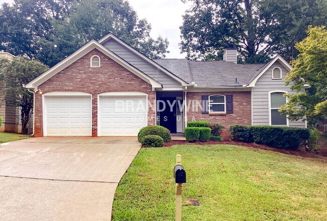 Building Photo - 4400 Westchester Ct