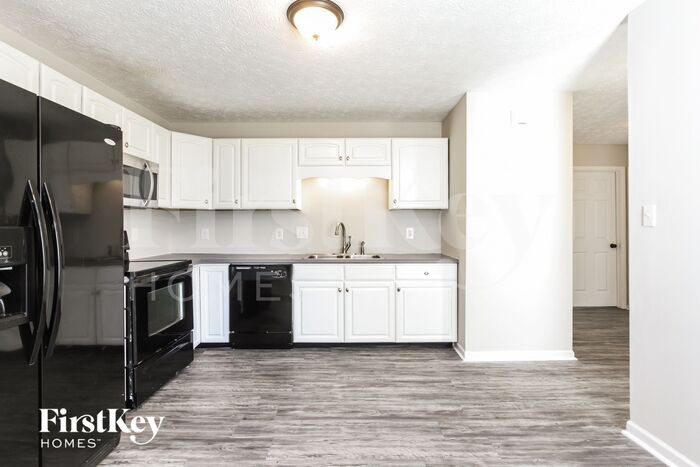 Building Photo - 6943 Bosk Ct