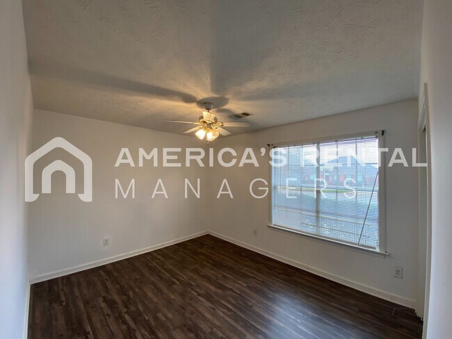Building Photo - 7936 Copperfield Dr