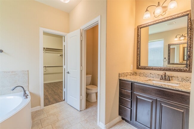 Building Photo - 4807 Basil Clear Trail