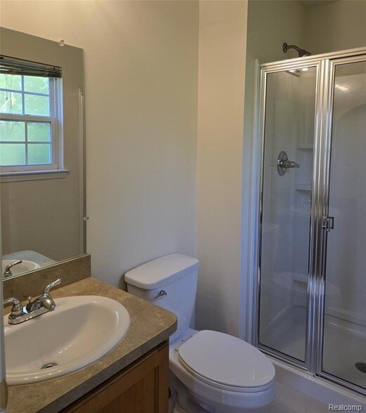 Building Photo - 27601 Hidden Oaks Dr