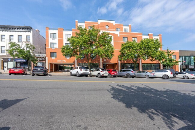 Building Photo - 123 Mamaroneck Ave
