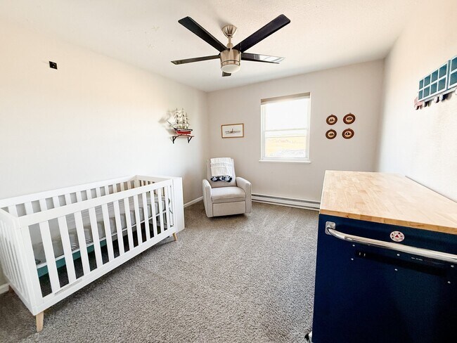 Building Photo - 12658 S Mesa View Rd