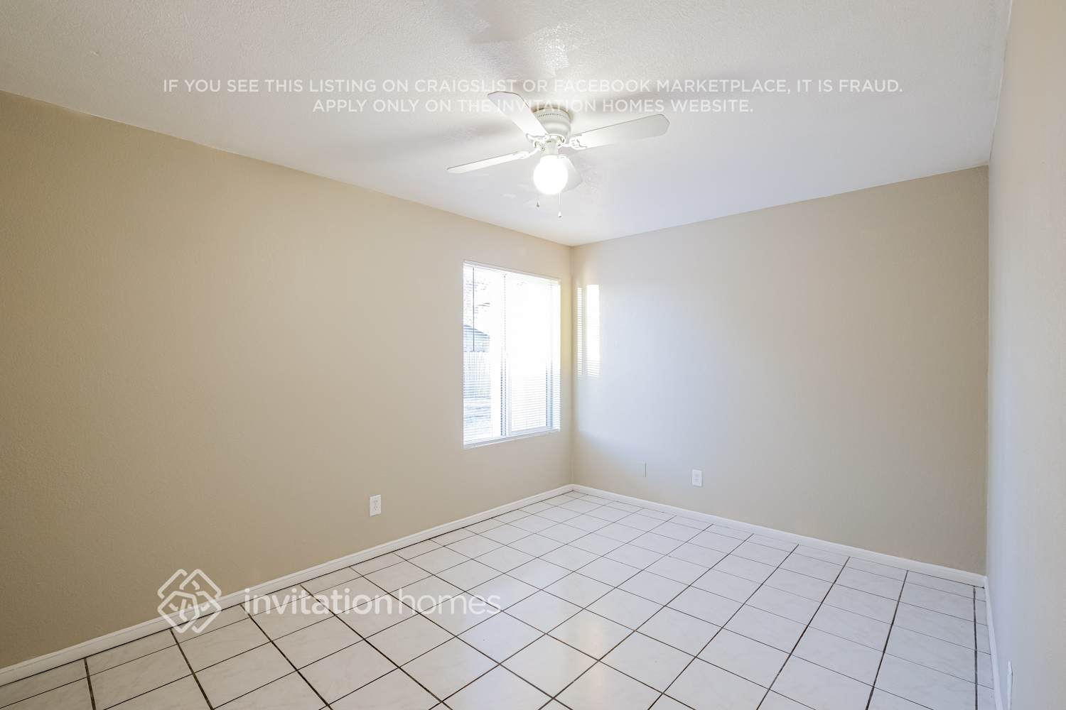 Building Photo - 7007 W Vernon Ave