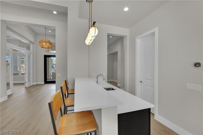 Building Photo - 10973 Horizon Ledge Ave