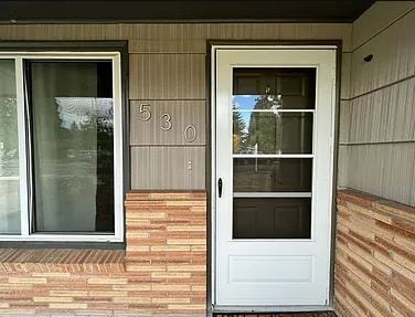 Building Photo - 530 SE 12th Ave