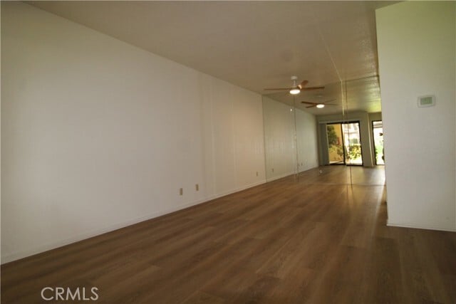 Building Photo - 2800 Los Felices Cir E