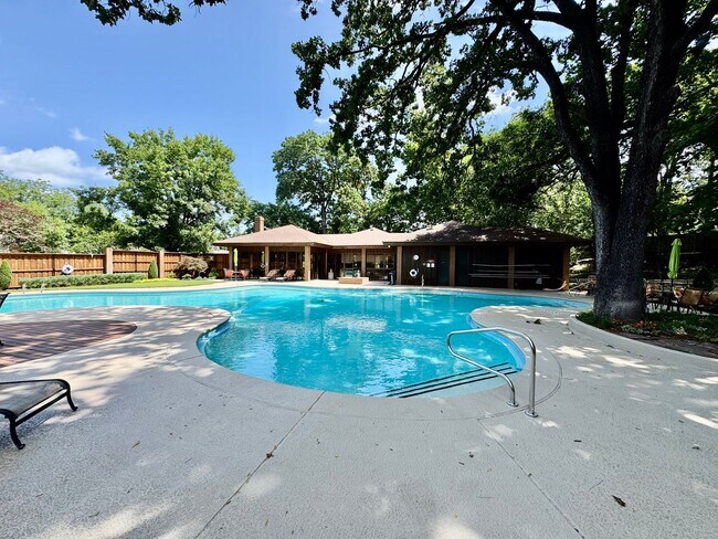 Building Photo - Experience Luxury and Prestige at Yorktown Condominiums