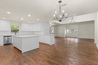 Building Photo - 314 N Anglin St