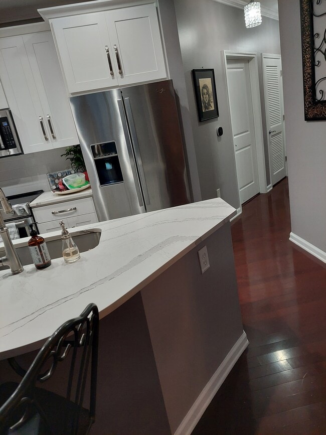 Open Kitchen Concept - 3040 Peachtree Rd NW