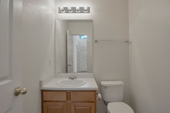 Building Photo - 13647 Plaster Cir