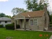 Building Photo - 3 bedroom 1 bath $1300