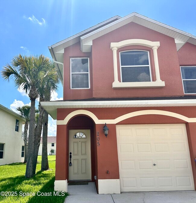 Building Photo - 3900 Playa Del Sol Dr