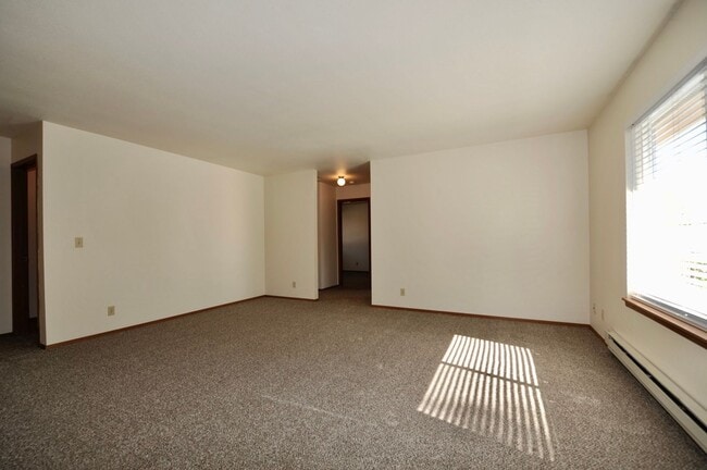 Building Photo - Hayden Apt. Available 2 bed 1 bath (upstairs)