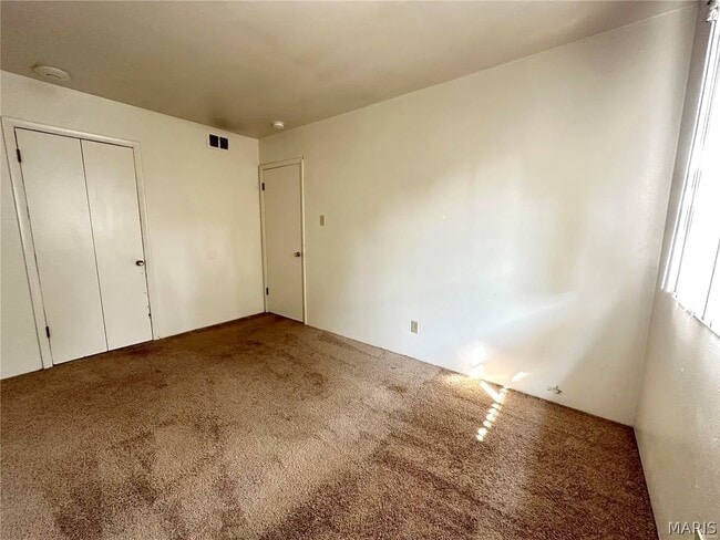 Building Photo - 702 S Lincoln Ave