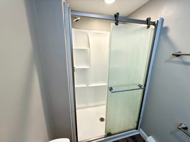 Building Photo - 43 Fruit Hill Ave