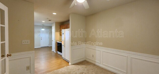 Building Photo - 7846 The Lakes Point