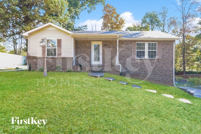 Primary Photo - 103 Meadowbrook Dr