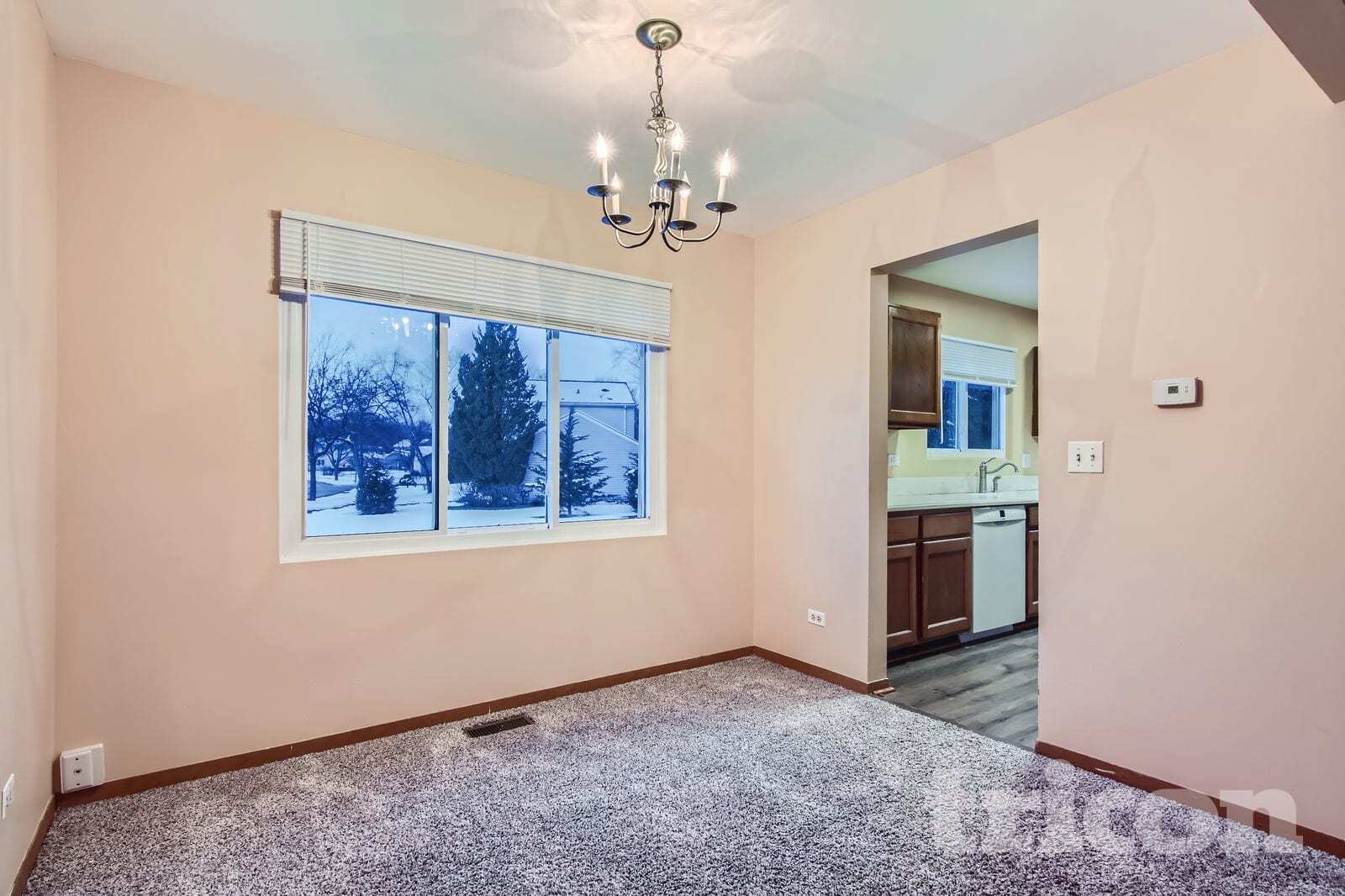 Building Photo - 1331 Fairfield Ct