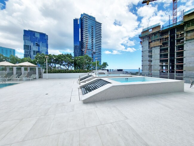 Building Photo - Koula #611  |  Honolulu, HI