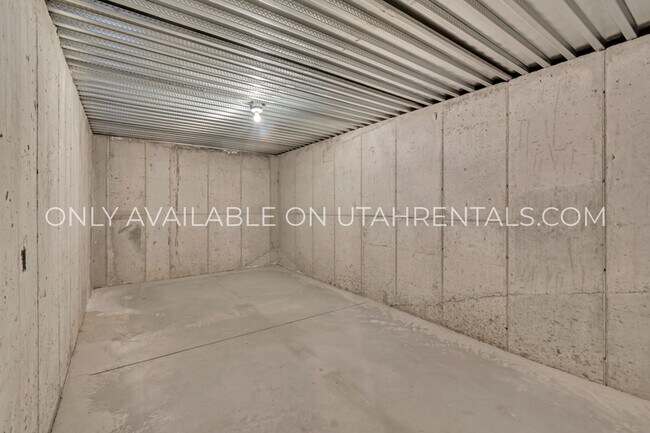 Building Photo - 279 Ailee Lane