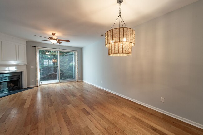 Building Photo - 1732 Sorrell Brook Way