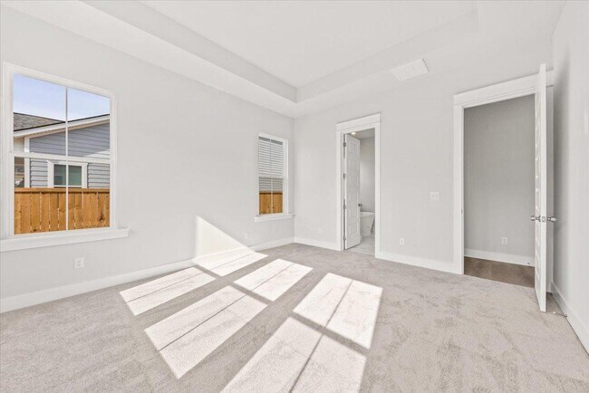 Building Photo - 437 Parish Farms Dr