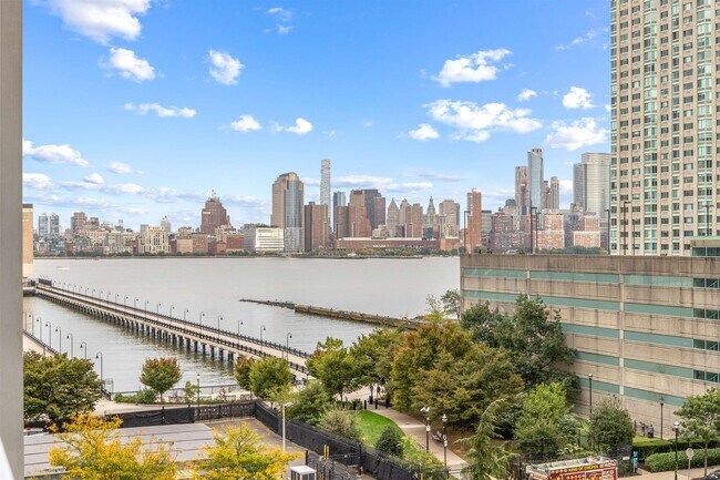 Primary Photo - 20 Newport Pkwy