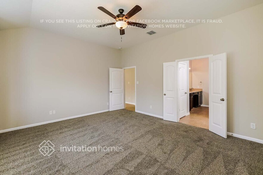 Building Photo - 10638 Gentle Fox Bay