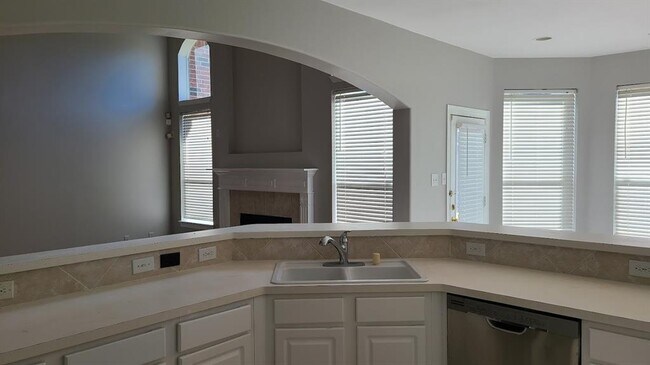 Building Photo - 23715 Indian Hills Way