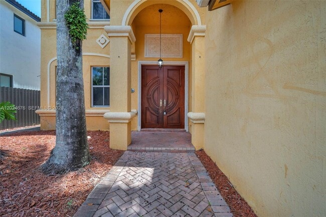 Building Photo - 2155 SW 156th Ct