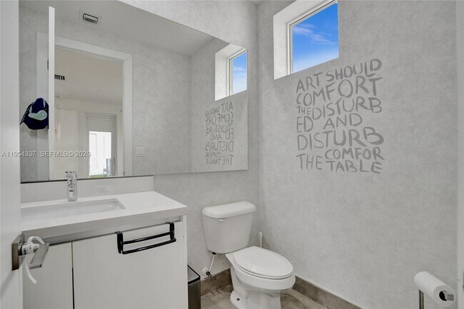 Building Photo - 9995 NW 75th St