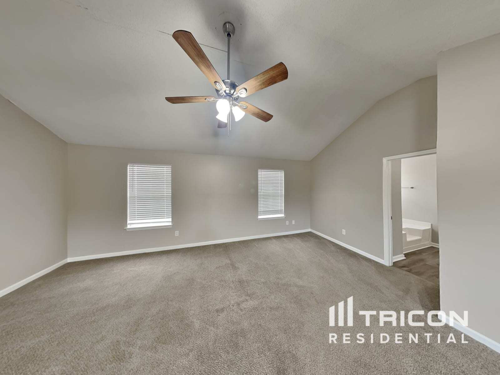 Building Photo - 413 Karli Ct
