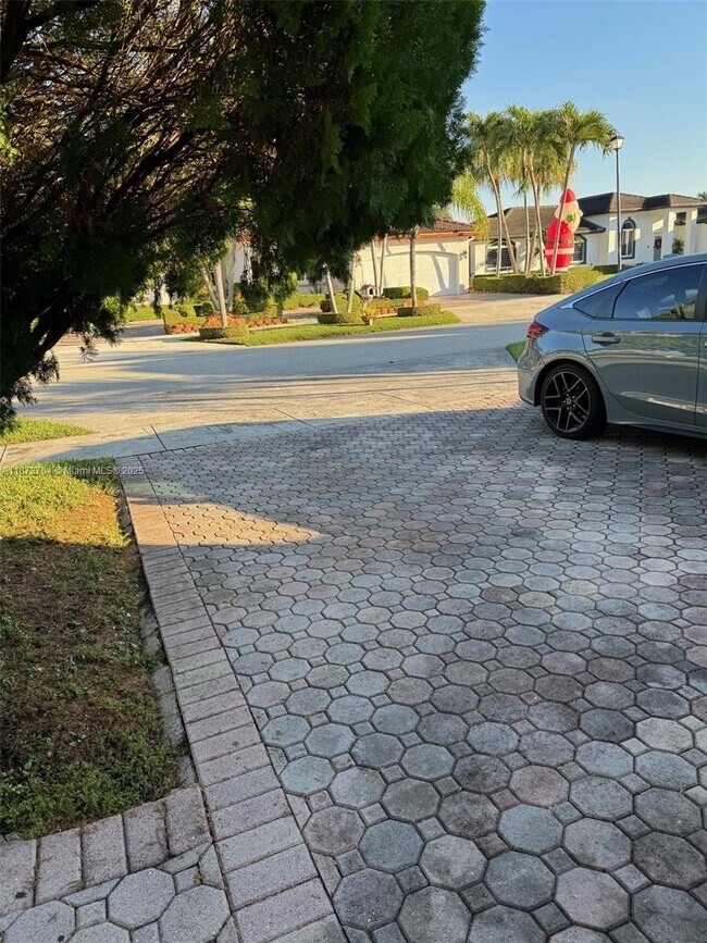 Building Photo - 15336 SW 172nd Terrace