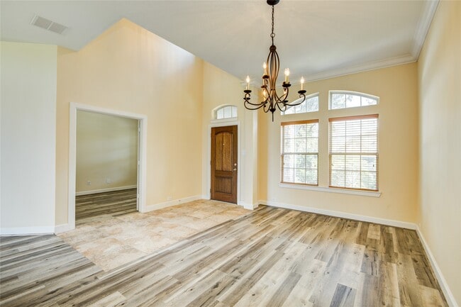 Building Photo - 18907 Manor Spring Ct