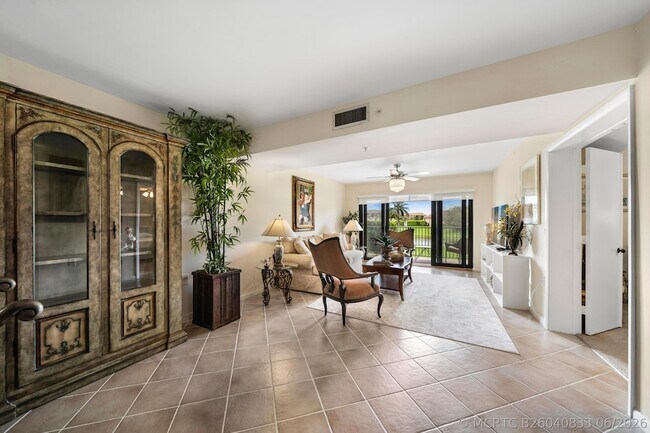 Building Photo - 601 Seafarer Cir