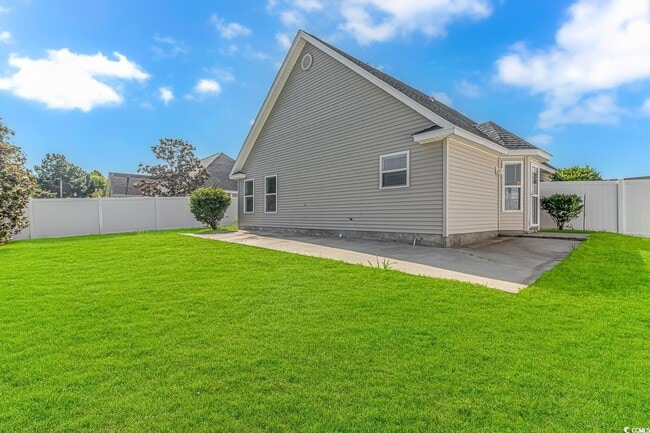 Building Photo - 204 Atoll Dr